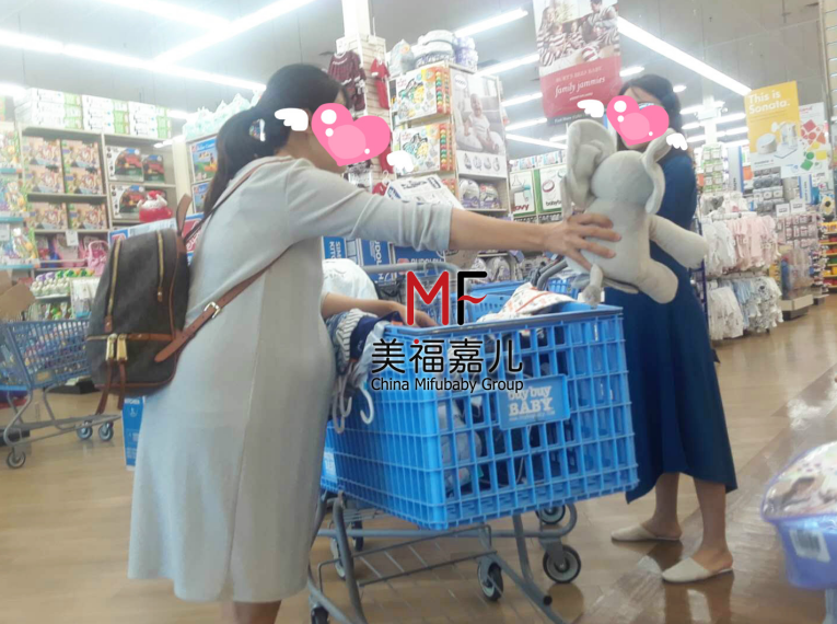 北京王小姐及先生入境美國喜獲6個月停留期、湖南周女士夫婦順利過簽、爾灣月子中心張女士攜美寶回國、安大