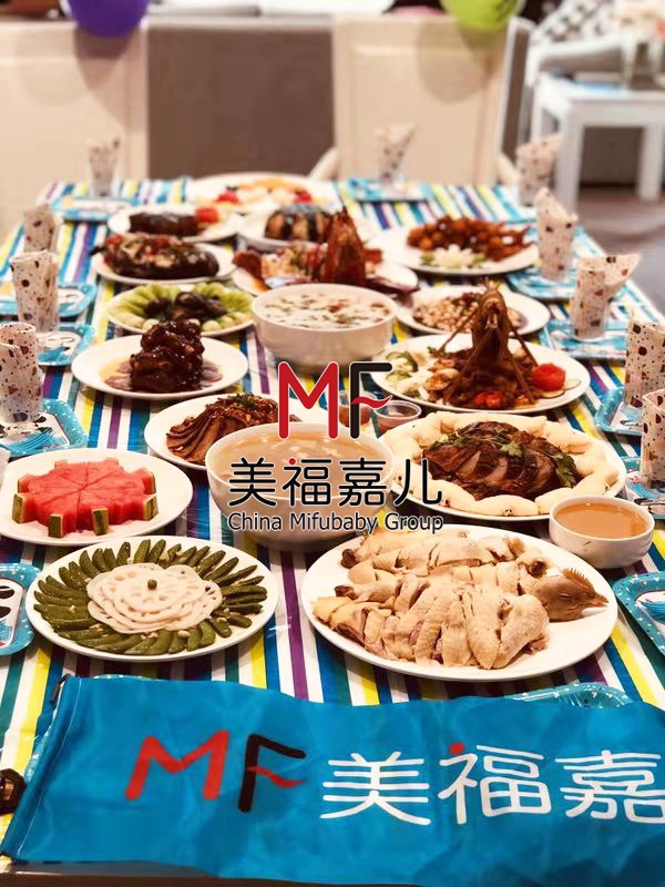 你還在聽(tīng)信美福嘉兒不靠譜傳言，我的寶寶已經(jīng)滿(mǎn)月了