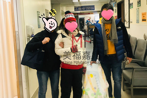 孩子在美國(guó)出生