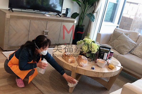 美籍寶寶在中國上小學