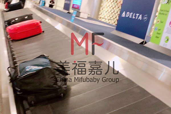 如何把孩子生在國外