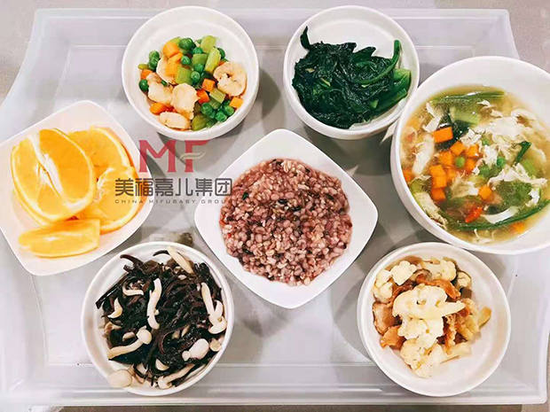 去洛杉磯生子后媽媽們?nèi)绾慰焖倩謴?fù)身體 