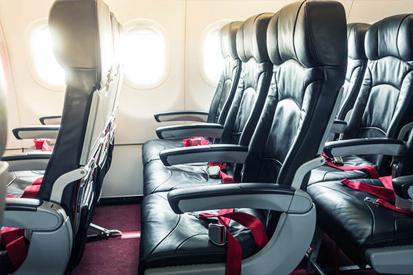 赴美產(chǎn)子過海關(guān)的得體裝扮指南 